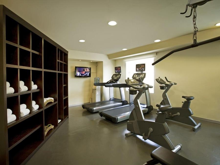 Fiesta Inn Тепик Экстерьер фото