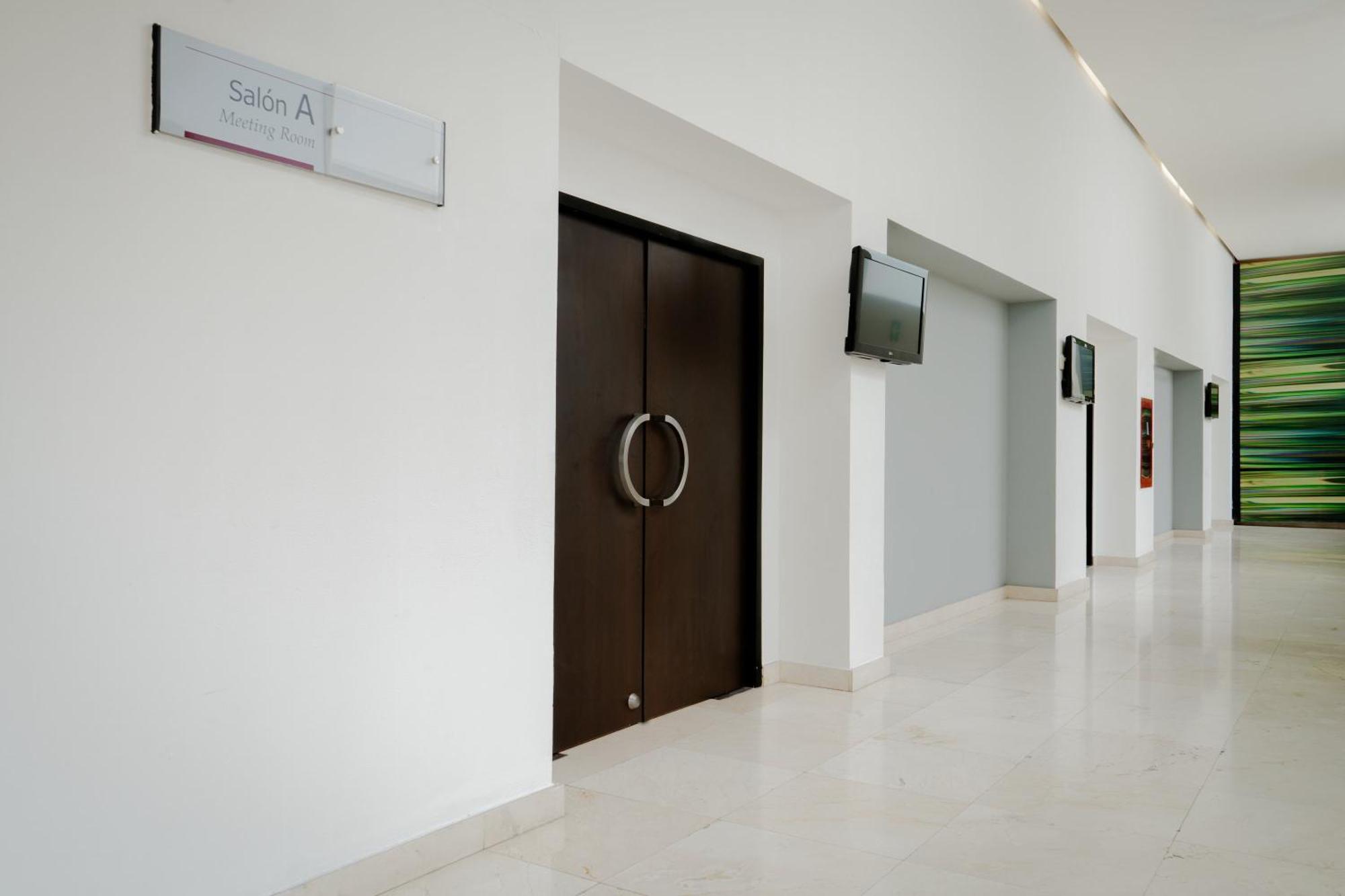 Fiesta Inn Тепик Экстерьер фото