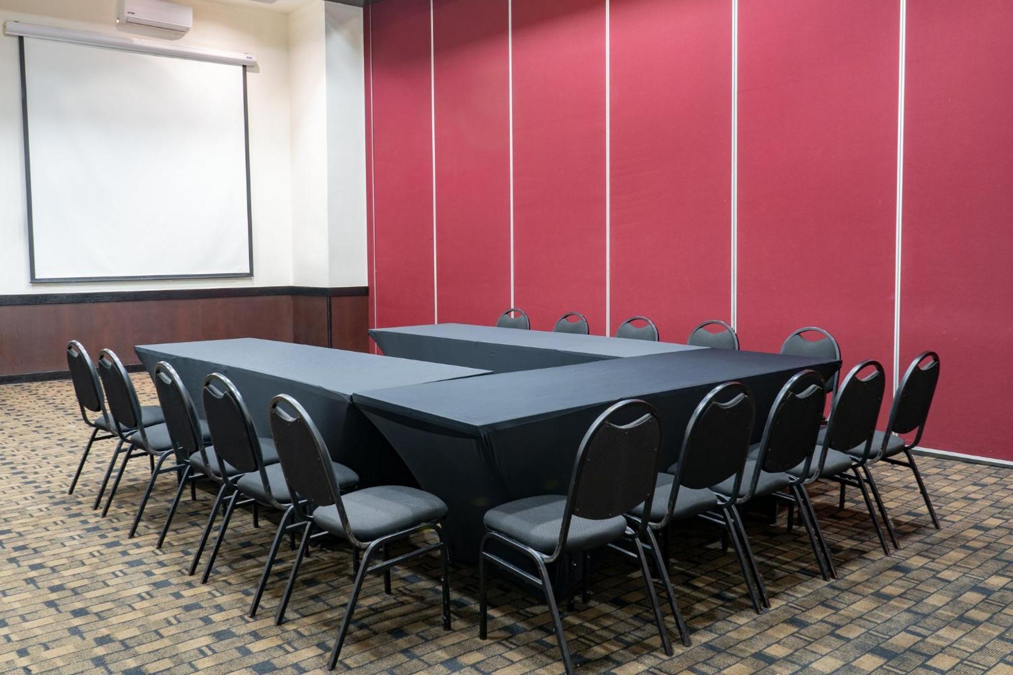 Fiesta Inn Тепик Экстерьер фото