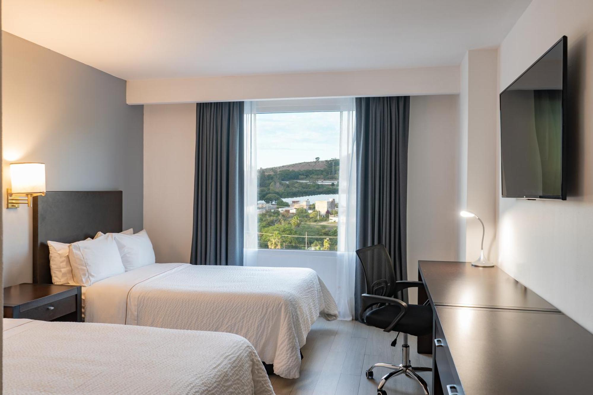 Fiesta Inn Тепик Экстерьер фото