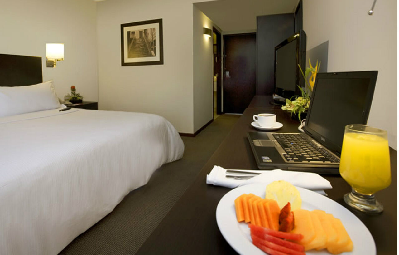 Fiesta Inn Тепик Экстерьер фото